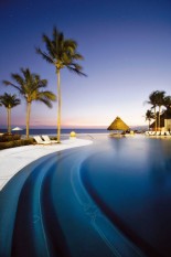 Grand Velas - Pool